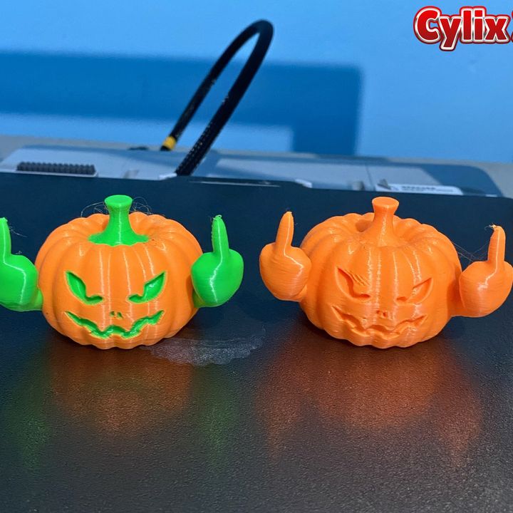 Funny Pumpkin Middle Finger Prank