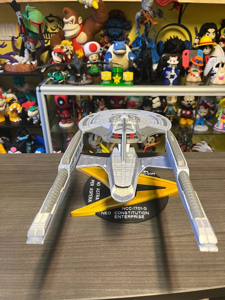 17" Star Trek USS Enterprise NCC-1701-G