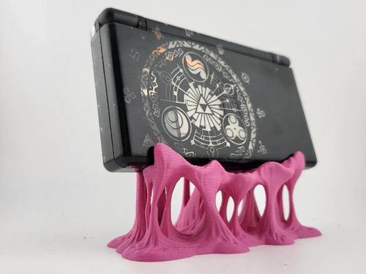 Nintendo DS Stand – Dripping Gum Display Holder