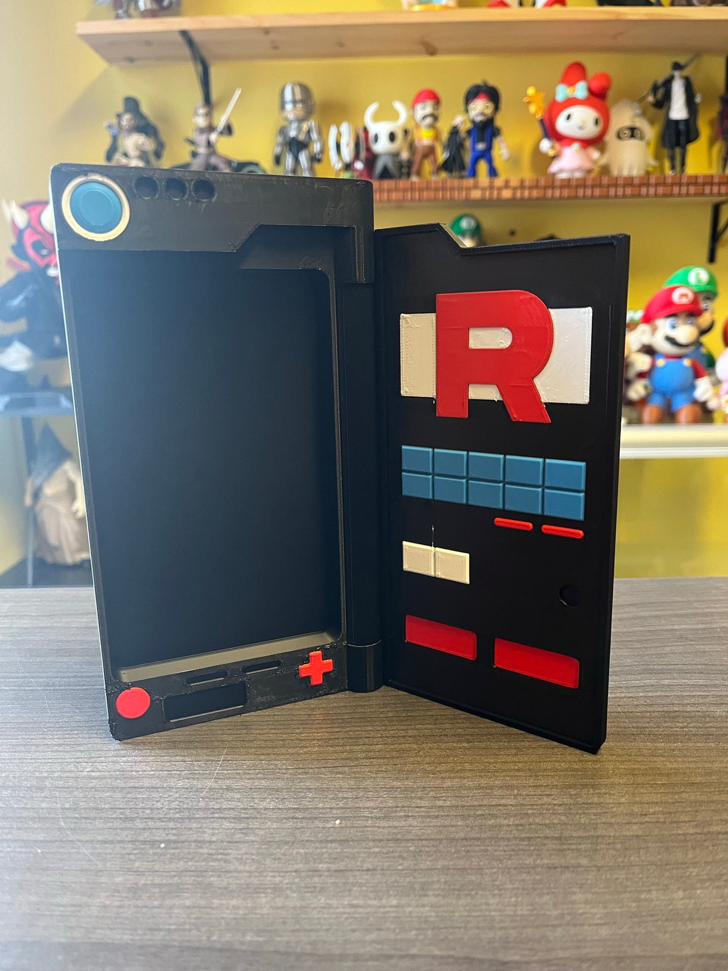 Pokedex Single Graded Card Holder