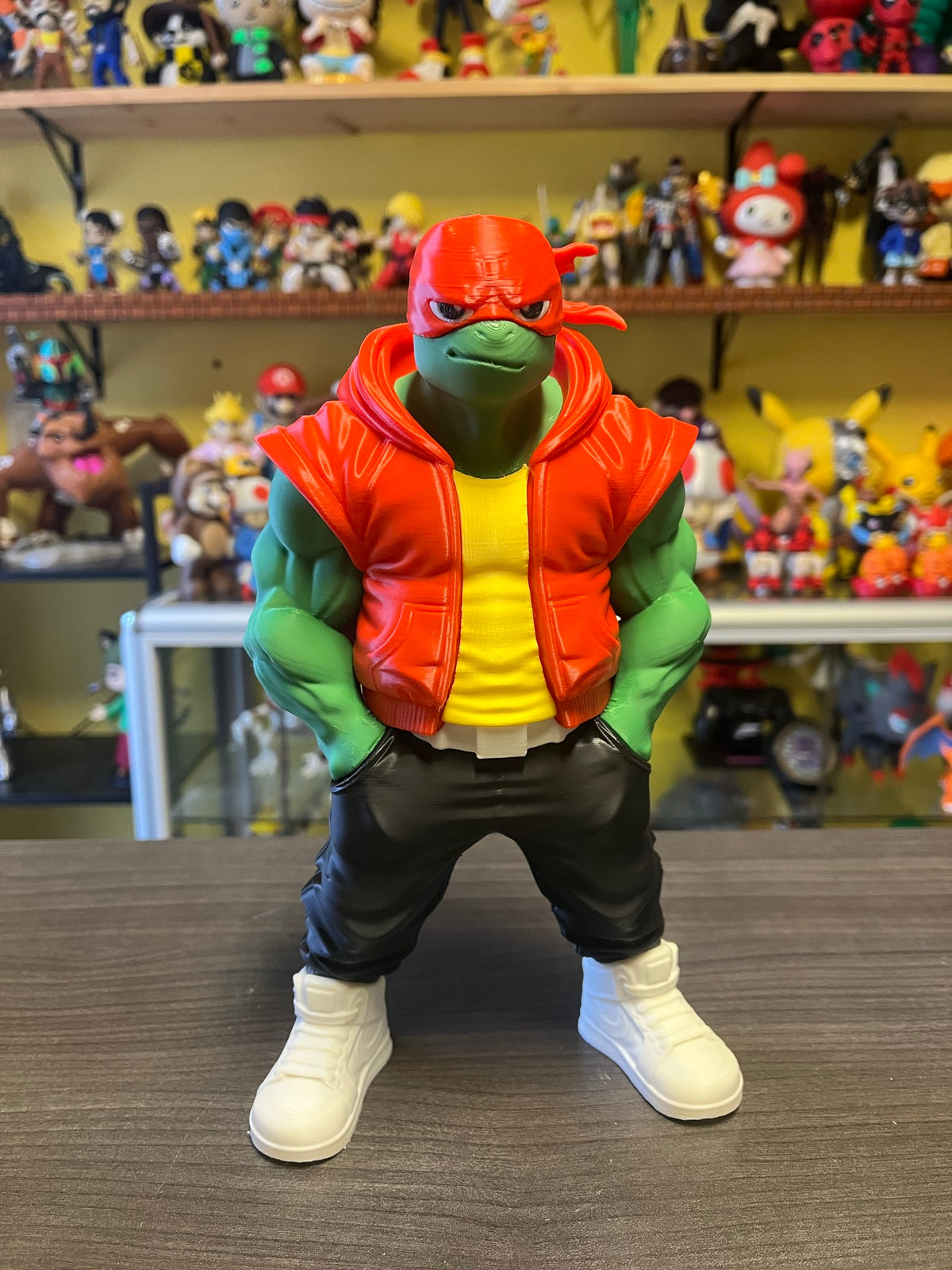 TMNT Street - Raphael