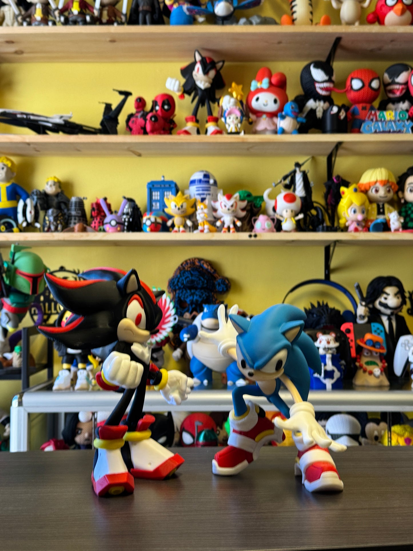 8" Sonic & Shadow 2-Set