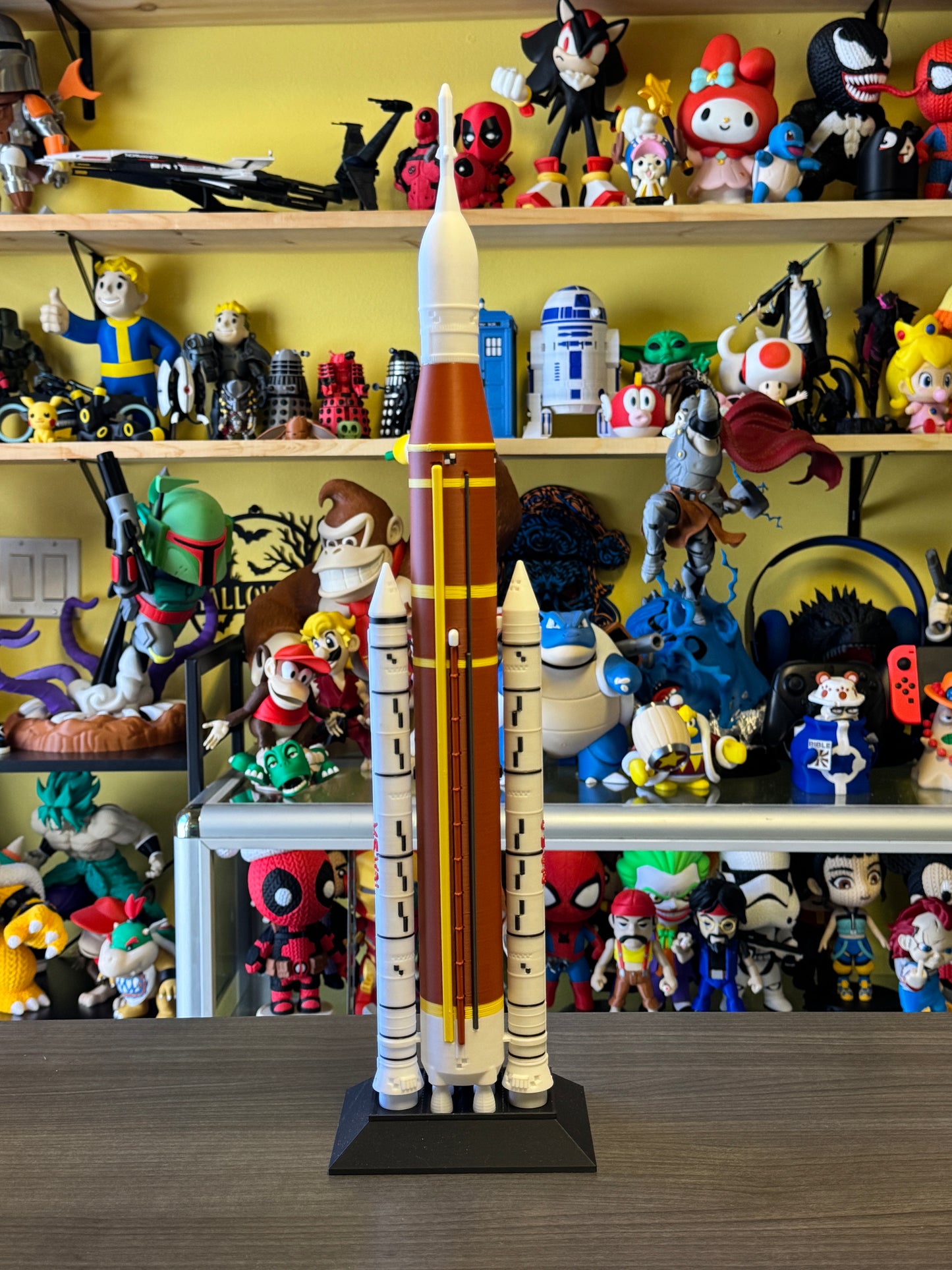 24" NASA Artemis