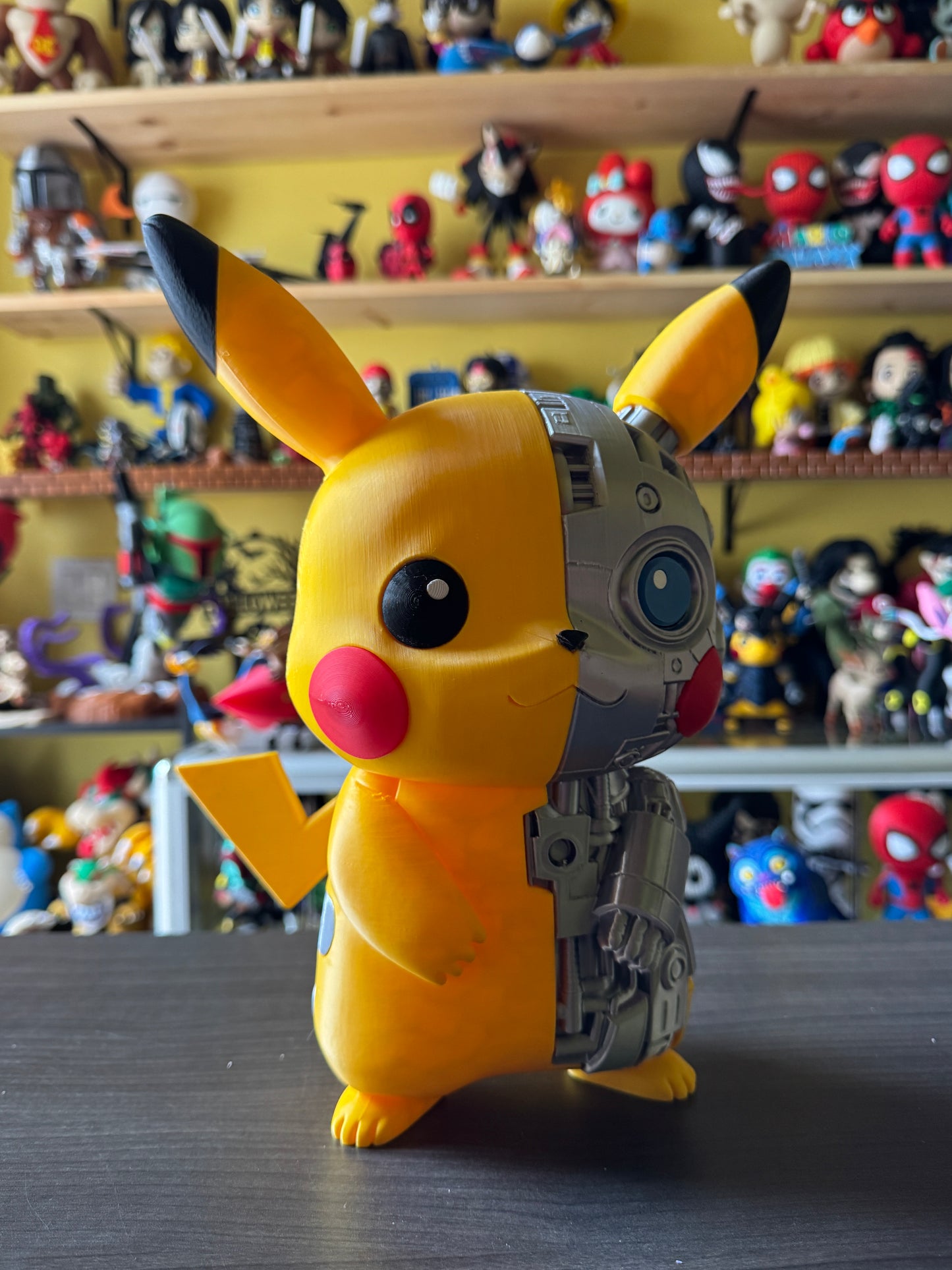 11" Mecha Pikachu
