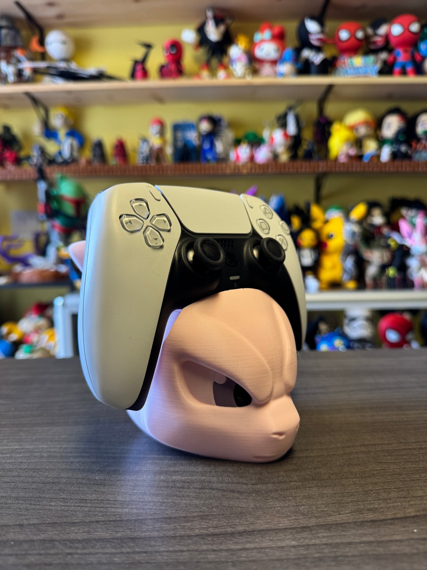 Mewtwo Controller Holder