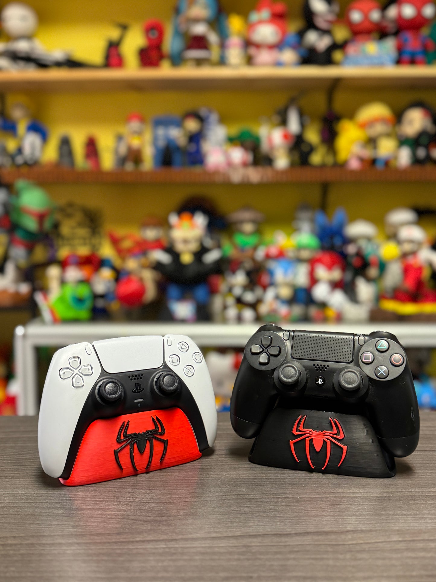 Spiderman PS5 Controller Holder