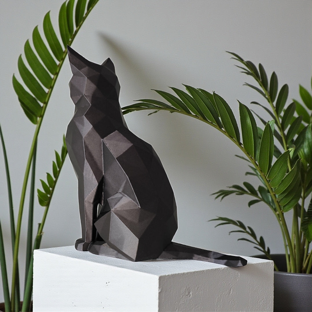 Sitting Elegant Low Poly Cat