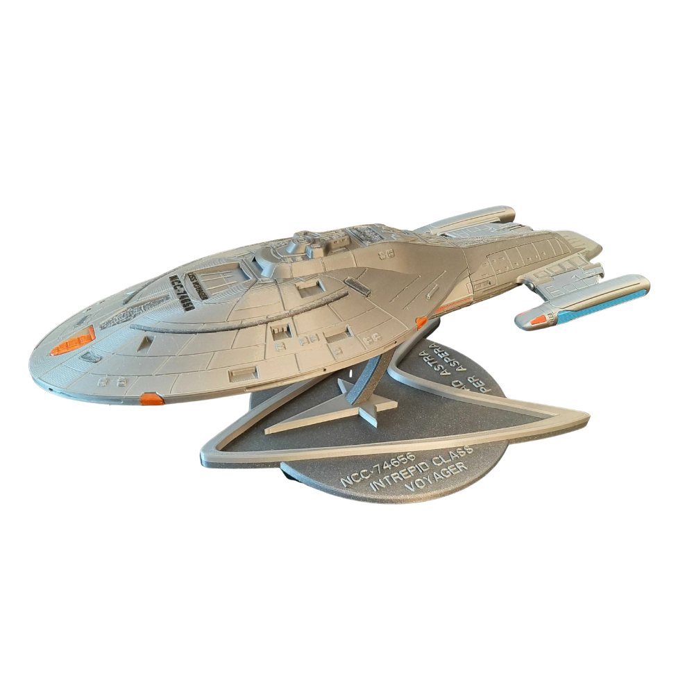 Star Trek 14" USS Voyager NCC-74656