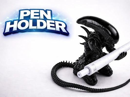 Alien Pen Holder – Xenomorph Desk Stand