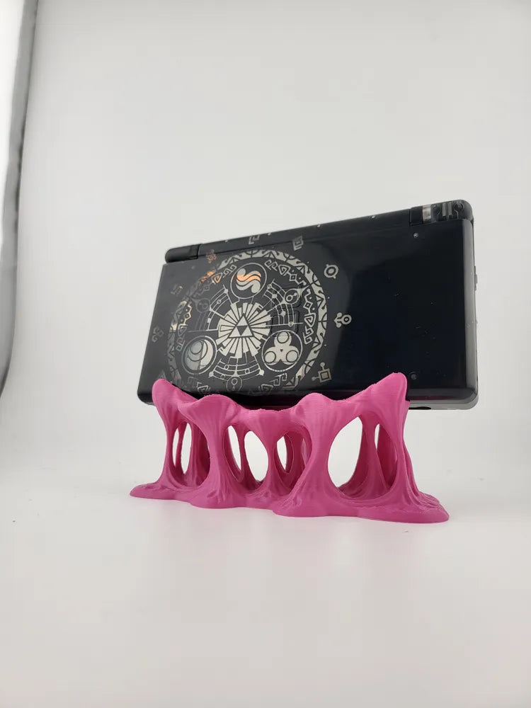 Nintendo DS Stand – Dripping Gum Display Holder