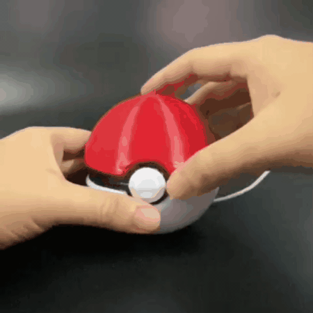 Pokemon Pokeball Charger Stand